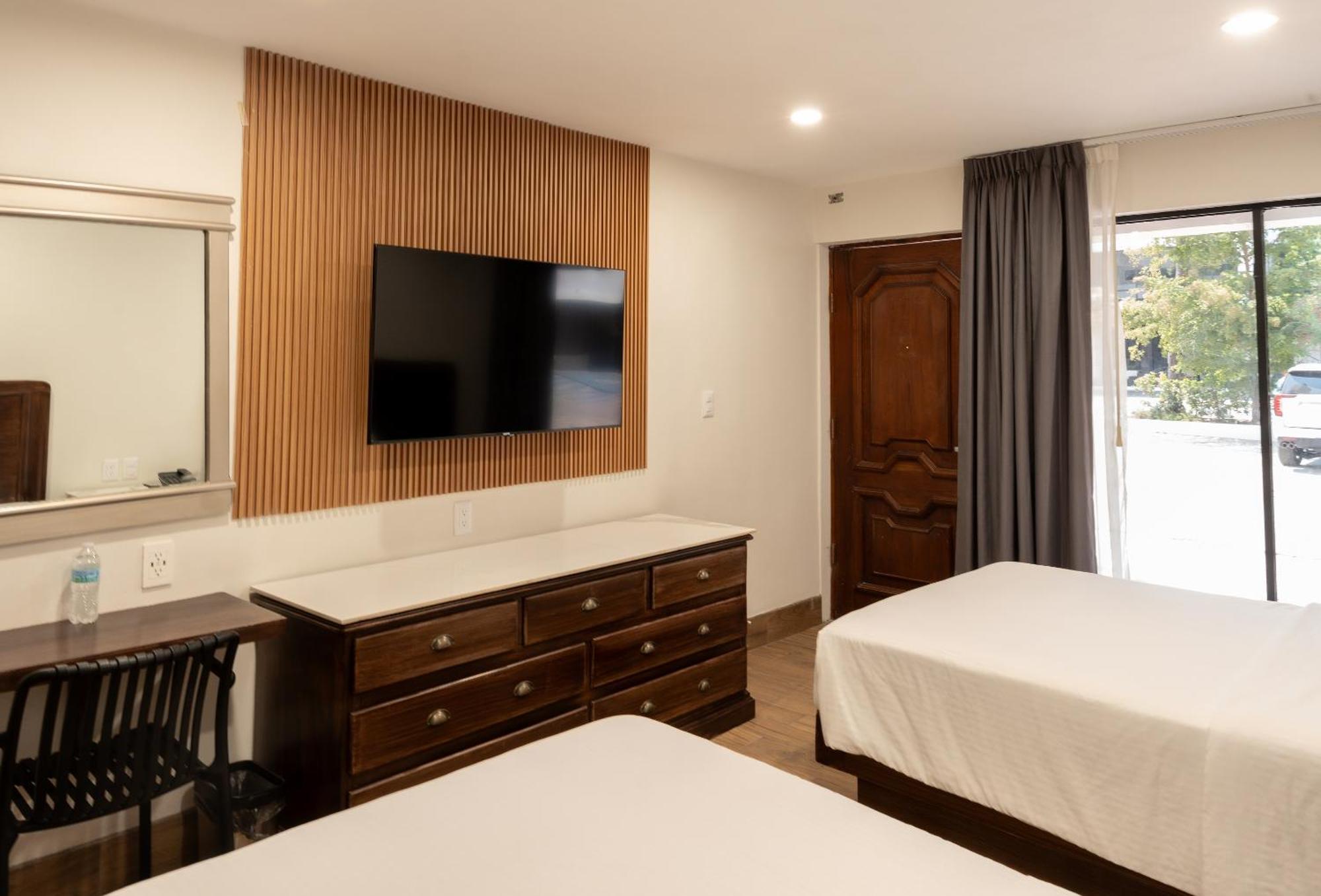 Hotel San Antonio Tampico Extérieur photo