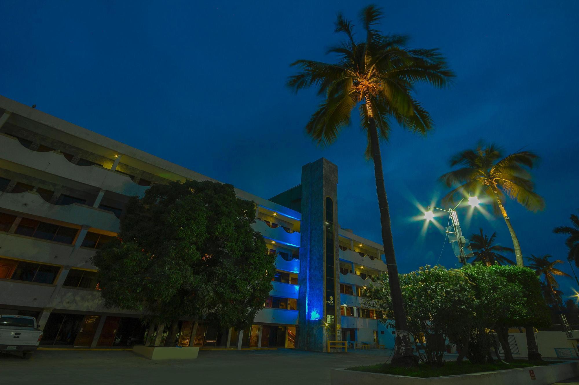 Hotel San Antonio Tampico Extérieur photo